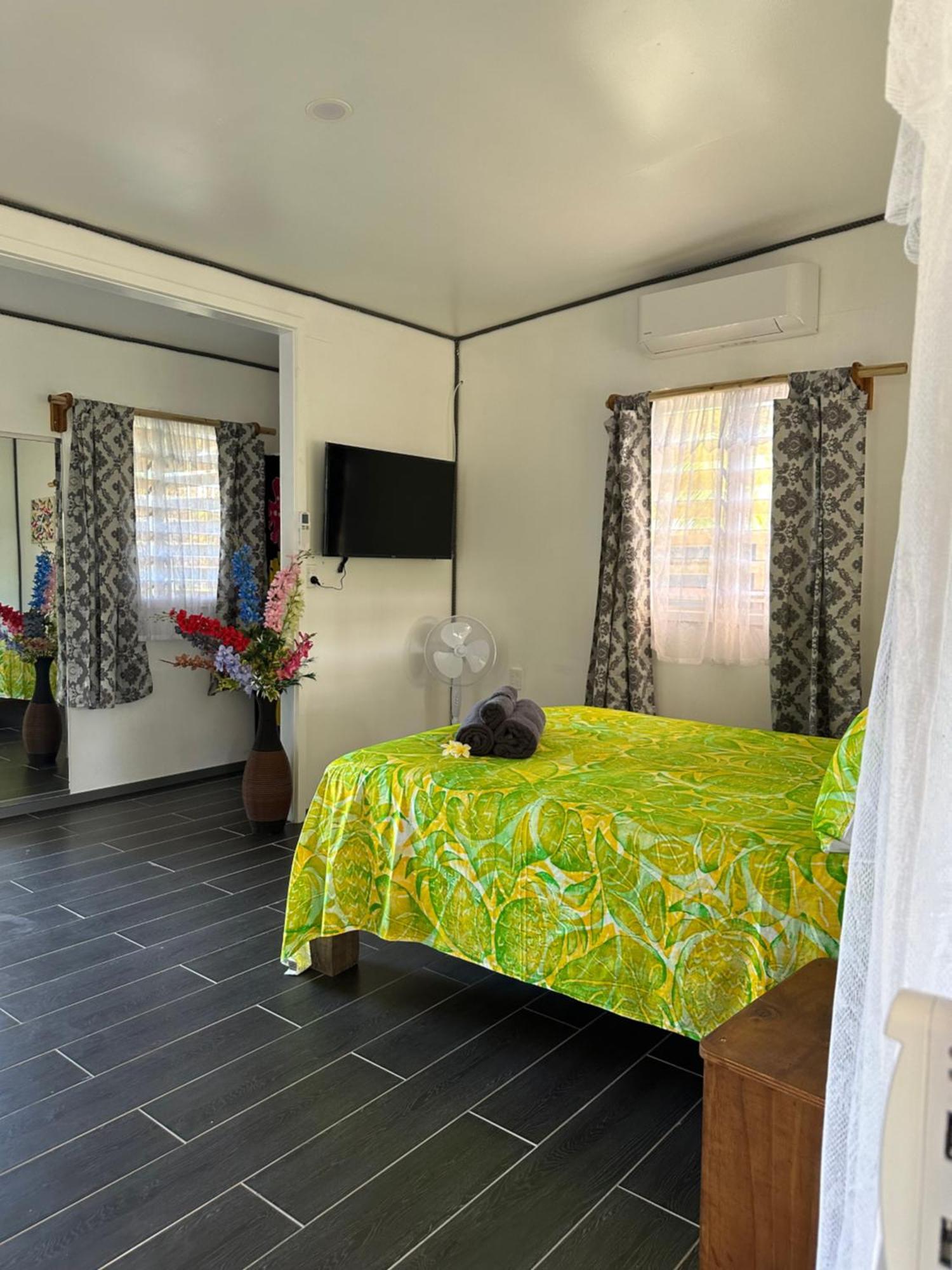 Rangiriri Vacay Unit 2 Villa Arutanga ภายนอก รูปภาพ
