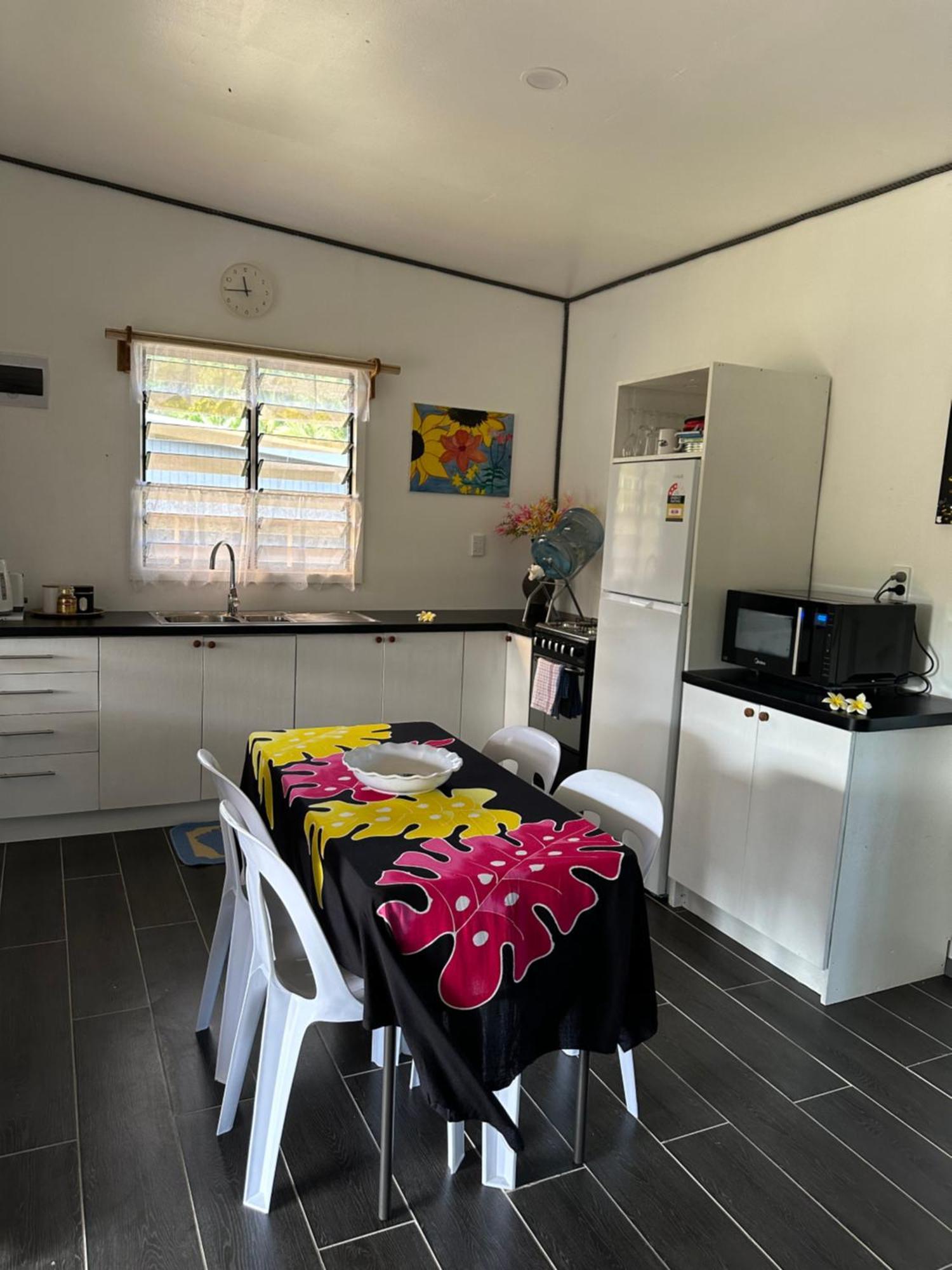Rangiriri Vacay Unit 2 Villa Arutanga ภายนอก รูปภาพ