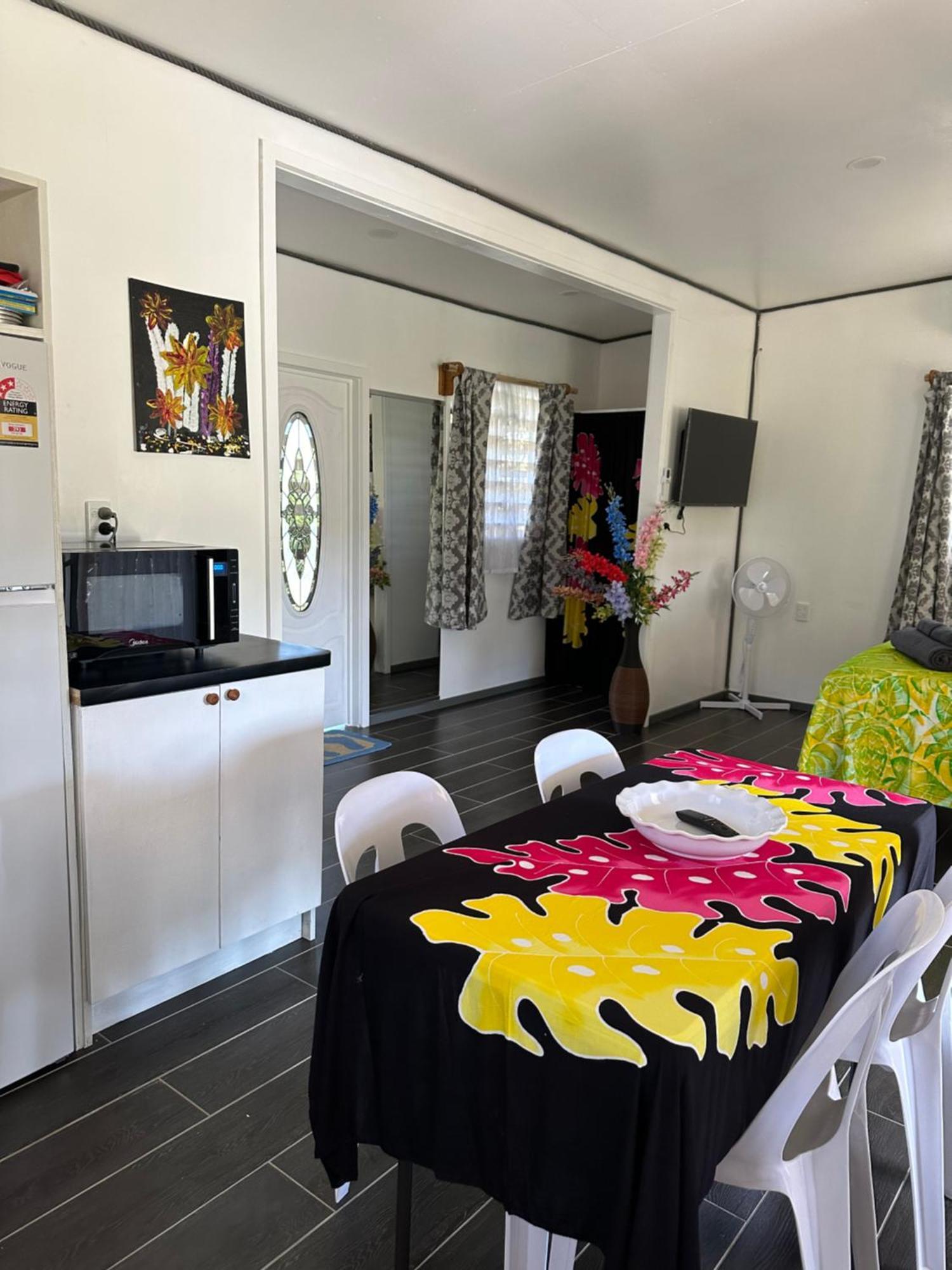 Rangiriri Vacay Unit 2 Villa Arutanga ภายนอก รูปภาพ